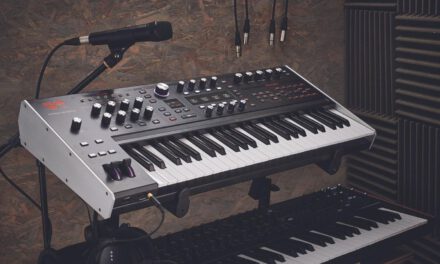The Ultimate Guide to Synthesizers – From Basics to Advanced Sound Design